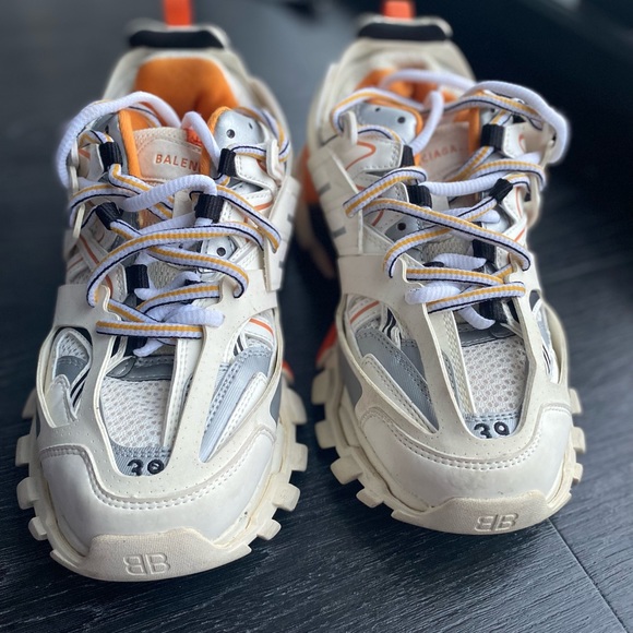 Balenciaga size 8 in women 2 layer sneaker orange and cream - Picture 2 of 2